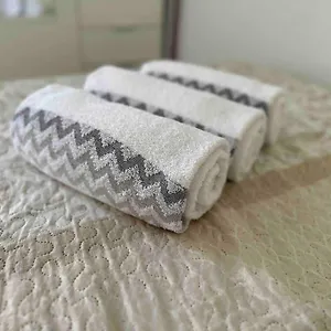 apt-apartamento-moderno-y-acogedor.besthotelstoledo.com/